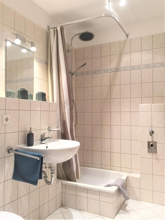 Ferienwohnung Leutzsch am Leipziger Auenwald Exterior foto