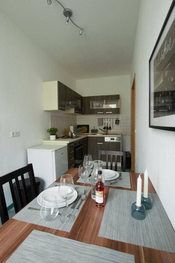 Ferienwohnung Leutzsch am Leipziger Auenwald Exterior foto