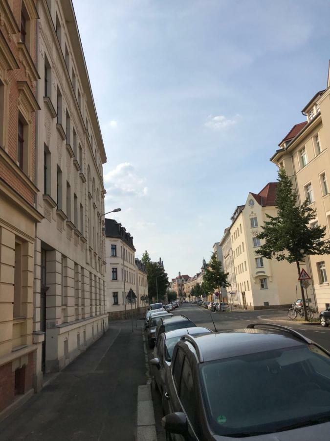 Ferienwohnung Leutzsch am Leipziger Auenwald Exterior foto
